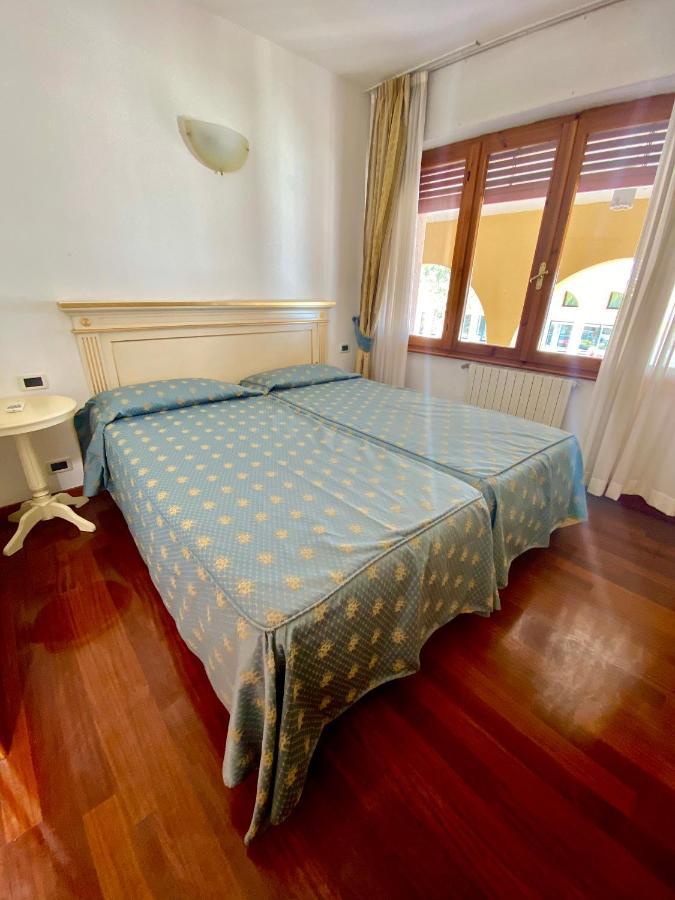 Camere Al Veliero Gardone Riviera Eksteriør billede